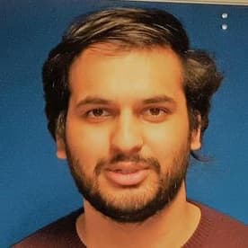 Nachhilfelehrer:in Danial